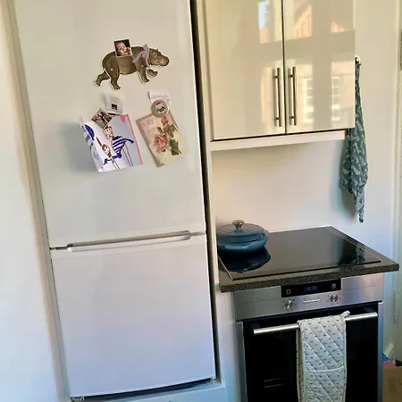 Cozy Close To And Parks Apartment *